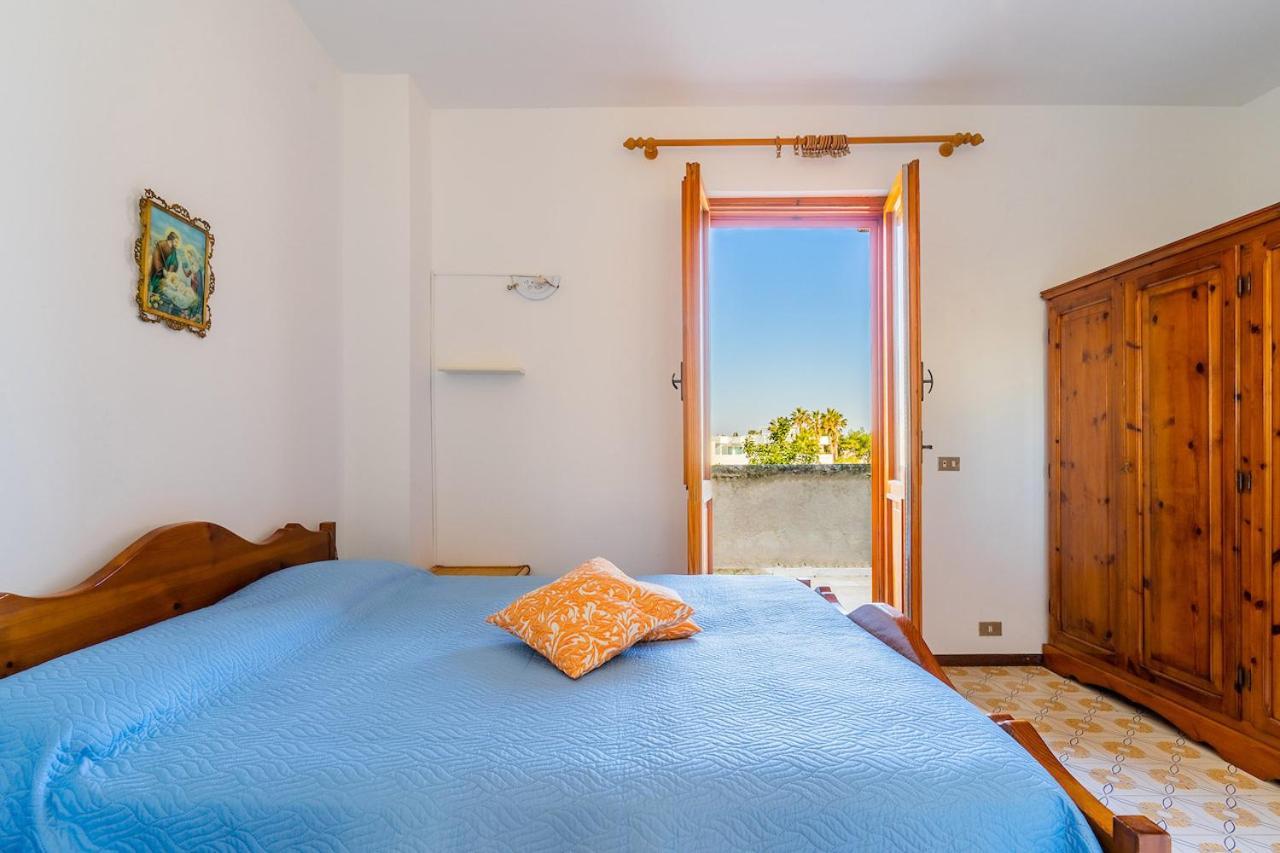 הוילה טורה לפילו Villino Sabrina Con Piscina מראה חיצוני תמונה